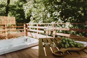 The Wood Lodge - The suspended moment - Image 2