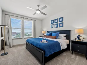 King Suite+Top Floor View+Full Kitchen+Desk+ Gym - Image 5