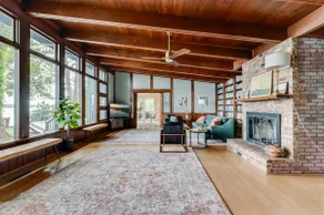 Scenic, Spacious Riverside Retreat Ropeyarn - Image 2