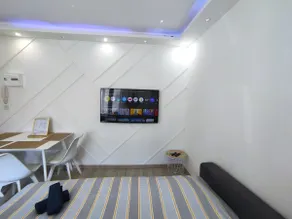 CinéLux - Entire home [Free Parking] - Image 4