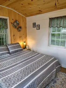 Lakeview Retreat - Image 4