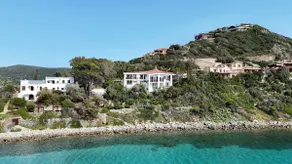 Villa Ambra Luxury by the Sea - Image 3