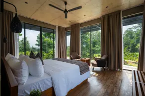 Thompson Heights Luxury Villa in Galle - Image 3