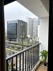 Goyu | Spacious 2BR Free Parking in Santa Beatriz - Image 5