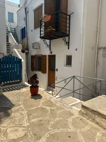 Marlina's Studio, Tinos Town - Image 2