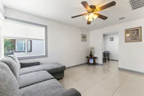 #3 Central Phoenix Stay - Image 5