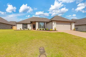 New NW Jackson home w/ foosball! - Image 3