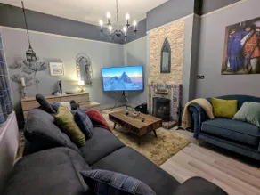 Innkeeper's Hearth at Wanderglen - Image 3