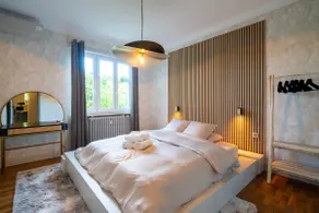 Air-conditioned apartment with terrace and king size beds - Image 3
