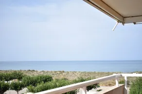Oceanfront apartment - Image 3