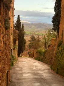 Pienza Apartment with garden - Image 2