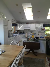 Peaceful Retreat on Stinson Lake - Image 3
