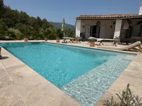 Nature house, pool, quiet - Image 2