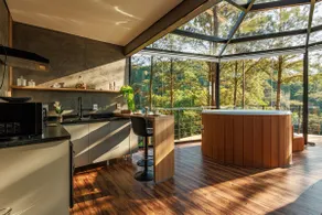 Wonderful Luxury Glass Cabin in Nature - Image 5