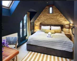 Country Retreat, Hot Tub, 7 Mins To Soho Farmhouse - Image 3