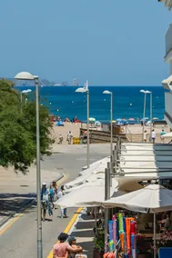 ONA House, 50m from the beach - Image 2