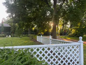 Cozy & Cute Summer Cottage - Image 3