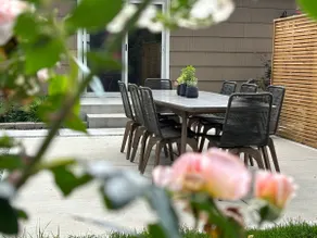 Luxe 4 Bedrm in KC SpaBath•Backyard Oasis•Garage - Image 3