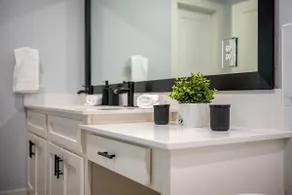 Newly built Modern Townhome – Minutes to Downtown! - Image 2