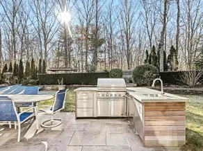 New and Modern East Hampton Summer Home w/ Pool - Image 3