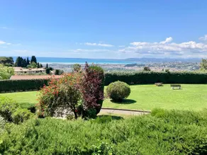 Quiet Flat with view and Swimming pool - Image 4