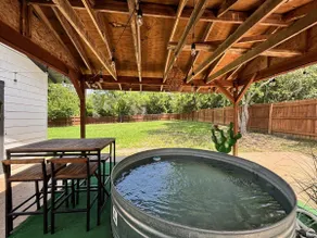 Farmhouse Charm - Pool+Big Yard - Image 2