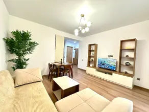 Bright Flat with Big Balcony - Image 3