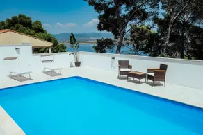 Elegant Relaxing Two-Room Apartment with Terrace and Pool - Image 3