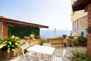 La Casa di Renée - Sea view - Image 3