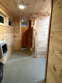 Nolan's Cabin - Image 5