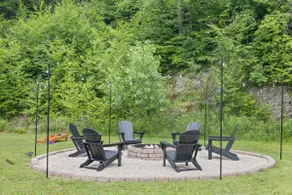 Hilltop Hideaway- fire pit, hot tub, mountain view - Image 5