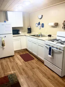 Cabin 8 at Pleasant Ridge Resort - Image 5