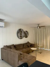Family home with large garden/barbecue area/garage - Image 4