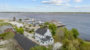 Downtown Riverfront Retreat - Image 4