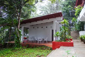 Big Mountain House | 4 Floors | Sleeps 20 | BBQ - Image 3