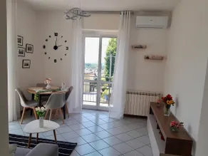 Anisa Home 2 - Image 4
