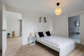 Peaceful Private Annexe w/ Driveway Parking - Image 5