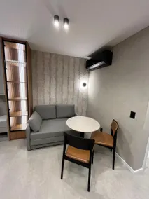 Deluxe Studio – Vitória Hallway - Image 3