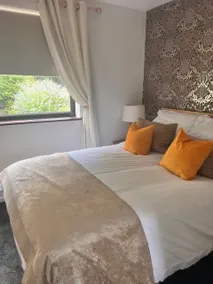 A Cosy Home From Home - Image 4
