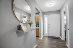 Charming Haven | King Bed | Near Braves Stadium - Image 2