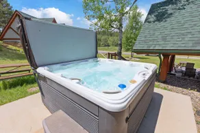 Creekside Gem in Sheridan Lake - Image 4