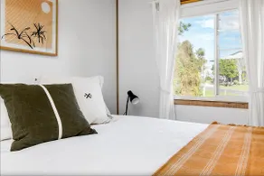 A Frame - Absolute Beach front - Image 4