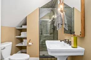 The Urban Cabin • Sunny Stay • Heart of Picton - Image 5