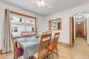 Cozy upper apartment in North Buffalo - Image 4
