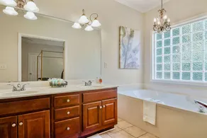Save Big! Kent Terrace - 3br in Alabaster - Image 3