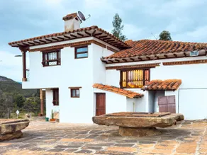 Private Cabin | Balcony, Fireplace | Villa de Leyva - Image 2