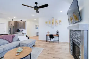 Comfortable 3 bed 3 bath home - Image 5