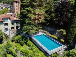 Silken Escape - Pool and Lake View - by MyHomeInComo - Image 4