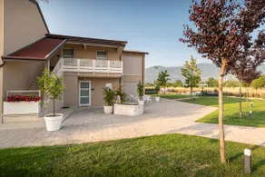 Suite with Jacuzzi and swimming pool in Assisi - Image 3