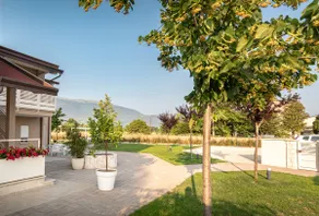 Suite with Jacuzzi and swimming pool in Assisi - Image 2